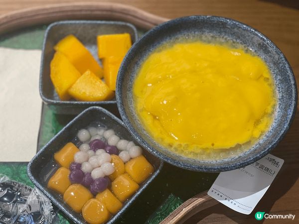 很喜歡這間芋圓本舖，地點方便近羅湖關口，所以很多旅客光顧。芒...
