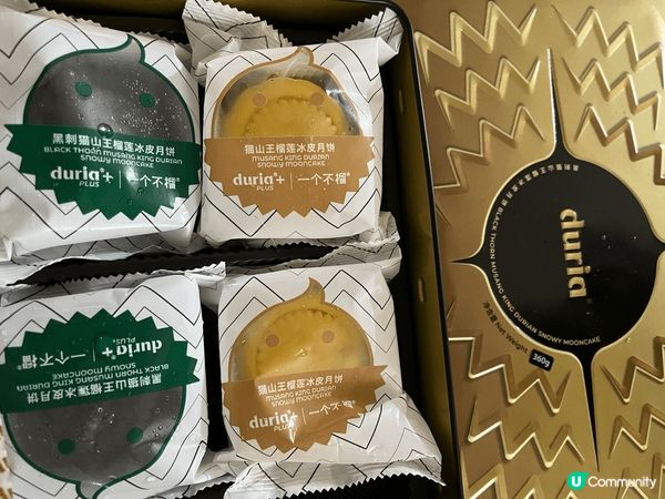 每年都會買榴蓮月餅