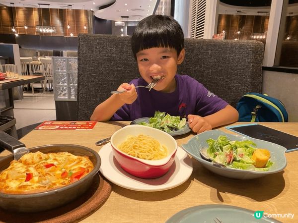 星期六日最好既親子活動就係去搵好野食！四圍試下新野！再加杯雪...