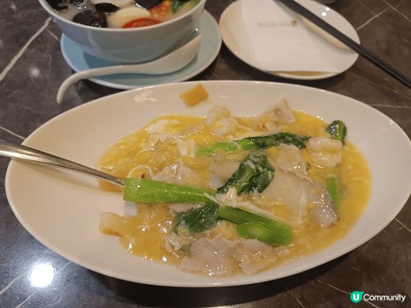 係奧海城二期的樂天經典環境舒適，行完街嚟食個下午茶套餐非常抵...