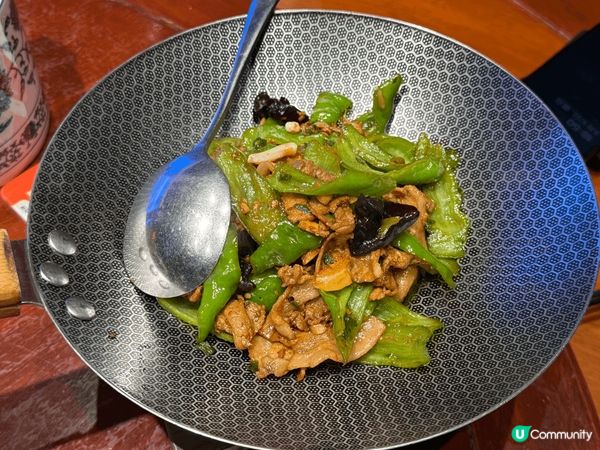 京味張 🍽️今次試酸菜魚、辣椒炒肉、酸奶杯。酸菜魚好大份，味...