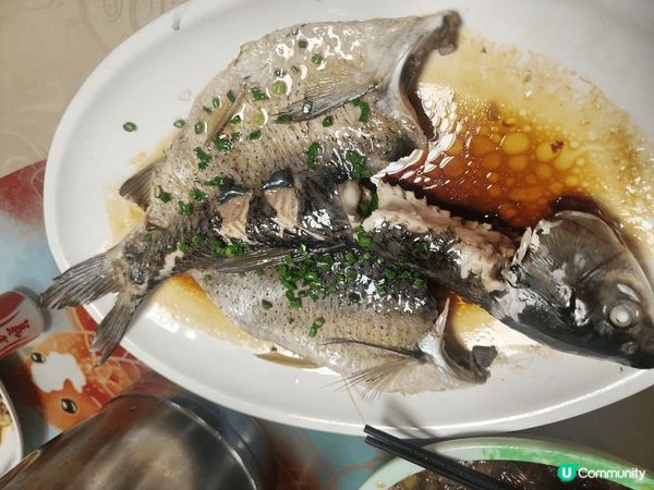 這間美食在葵芳廣場茶餐廳，美食多元化經濟實惠，不妨試一試。