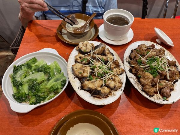 好食又特別，清蒸食得多，乾蒸第一次，飲埋透心涼嘅雪碧一流。