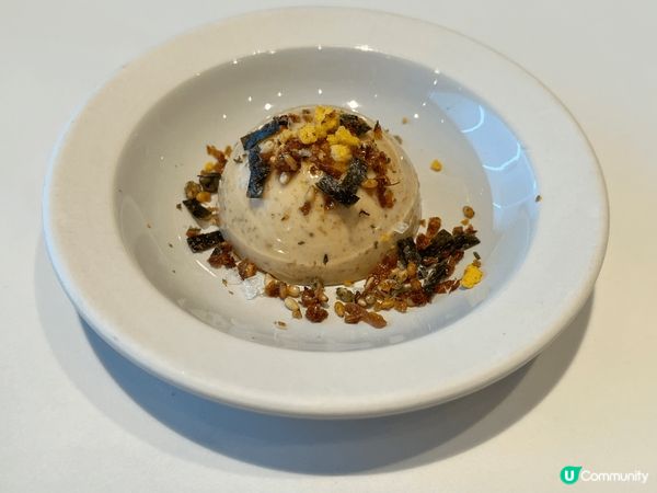 CulinArt 1862 位於銅鑼灣的法式餐廳，一進門就是...