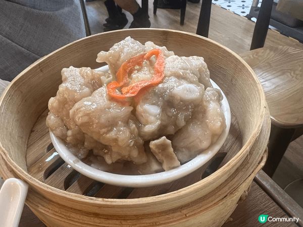 今次試左呢個重現歷史品牌的「襟江酒家」，呢間酒家為蓮香樓的前...