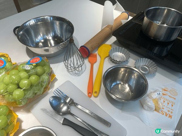自製「日本晴王」提子撻，第一次參加烘焙班，成果都唔錯，味道一...