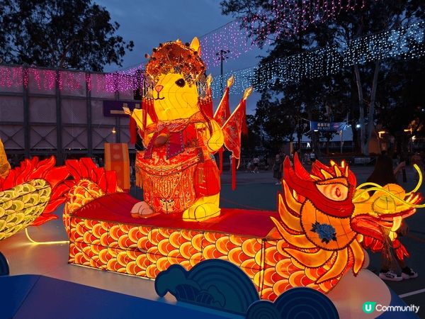 ✨今天(7/10/25)追月黎到維園的中秋彩燈會，我地大約黃...