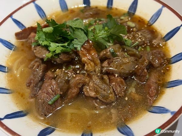 旺角地舖貓貓餐廳體驗！😻 食嘢又可以玩貓！