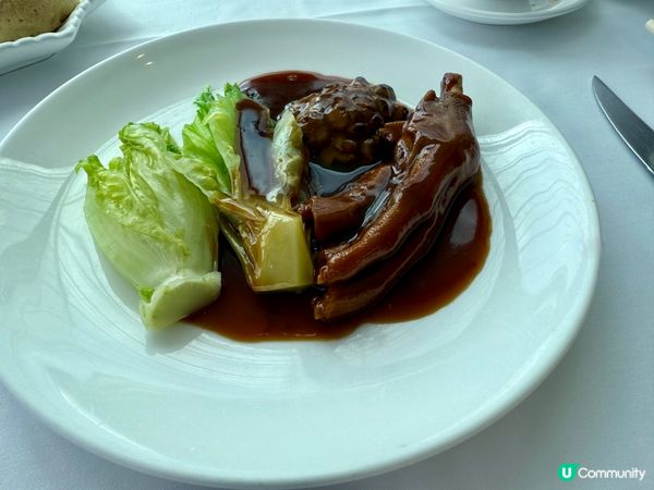 ｢維港背景板+米之蓮餐牌 ｣等你來打卡!