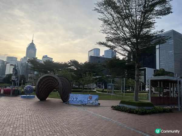 今次同大家介紹下灣仔海濱公園，呢個灣仔海濱公園真係環境清幽，...