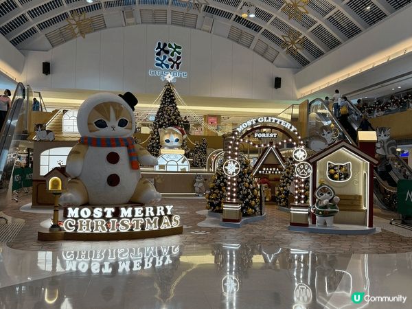 馬鞍山廣場聖誕裝飾豪可愛，有小朋友最愛嘅貓咪，好值得大家去打...