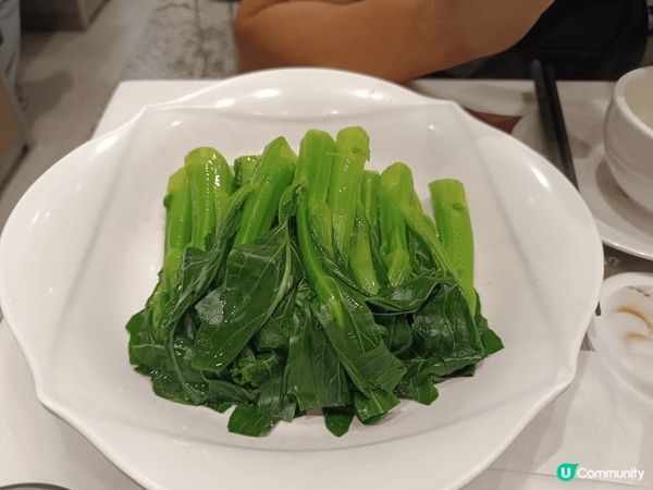 收工想搵粥鋪，會諗起靠得住，點左肉丸粥同艇仔粥，再加鳳城水餃...
