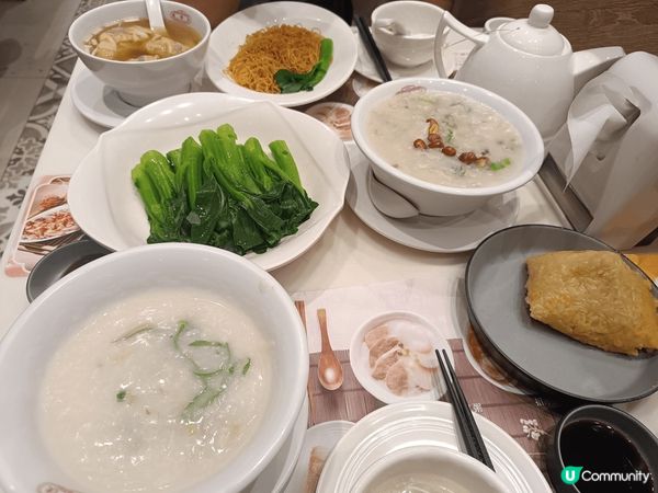 收工想搵粥鋪，會諗起靠得住，點左肉丸粥同艇仔粥，再加鳳城水餃...