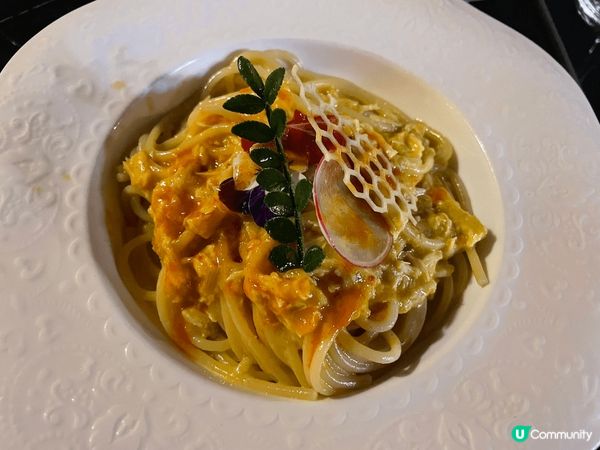 蘭桂芳 L'AMOUR 晚餐，任食生蠔，有湯、沙律、意大利粉...