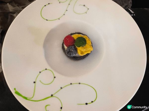 蘭桂芳 L'AMOUR 晚餐，任食生蠔，有湯、沙律、意大利粉...