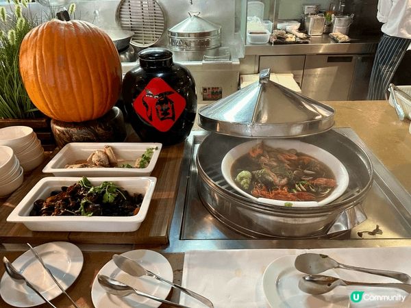 我去過尖沙咀嘅Hyatt酒店享用過自助餐, 佢性價比高, 除...