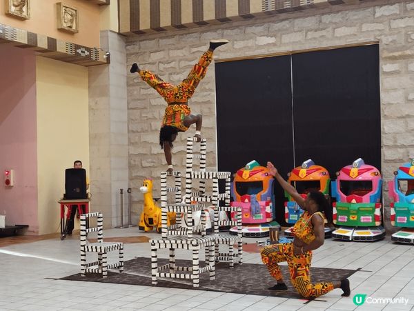 義大遊樂世界在高雄的主題遊樂園區，以希臘情境之主題樂園，園內...