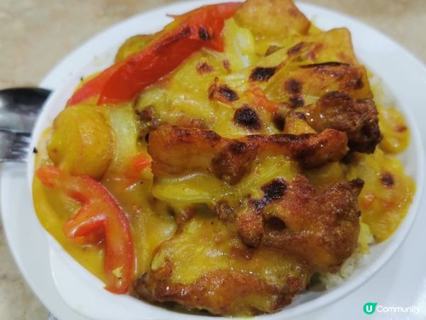 除咗茄汁焗豬扒飯之外,我另一個常常會叫嘅嘅焗飯就係葡汁焗雞皇...