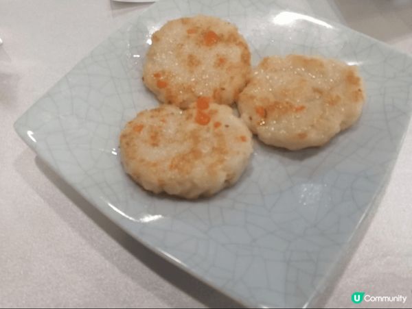 去順德一定要試食雙皮奶及順德魚餅，美道一流，加埋各式酥餅，令...