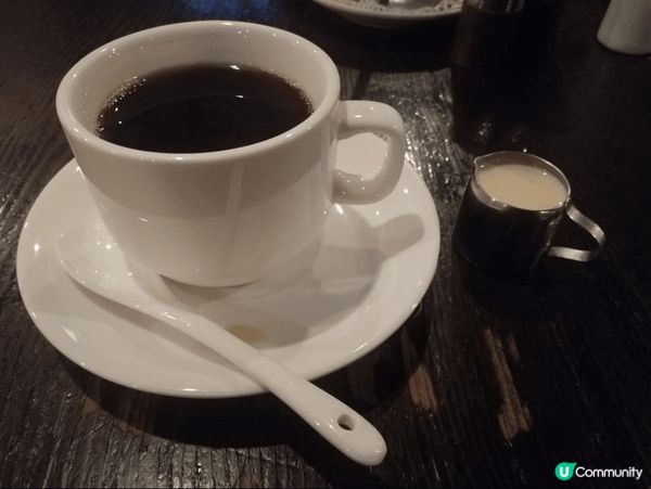 蛋撻，咖啡是香港傳統美食。尤其到三點三下午茶時間，吃個撻令人...