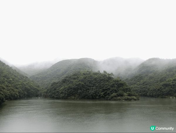 位於大潭黃泥涌峽道香港木球會，附近有行山徑水塘風景優美，得閒...