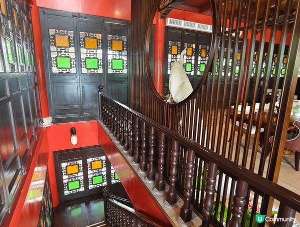 亭臺樓閣、青磚長廊，哩間Dehaus cafe位於順德順峰山...