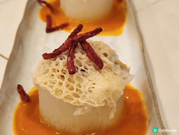 近來喜歡品嚐素食，今次就一起與朋友一齊分享滋味嘅素菜😋