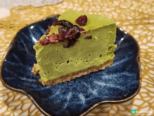 近來喜歡品嚐素食，今次就一起與朋友一齊分享滋味嘅素菜😋