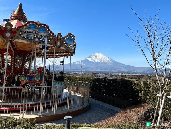 人人喜愛的富士山，也是我最喜愛的地方。只要有富士山作背景就是...