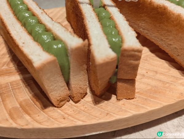 在位於海港城的安娣瑪萊新派fusion 泰國菜內，吃到斑蘭多...