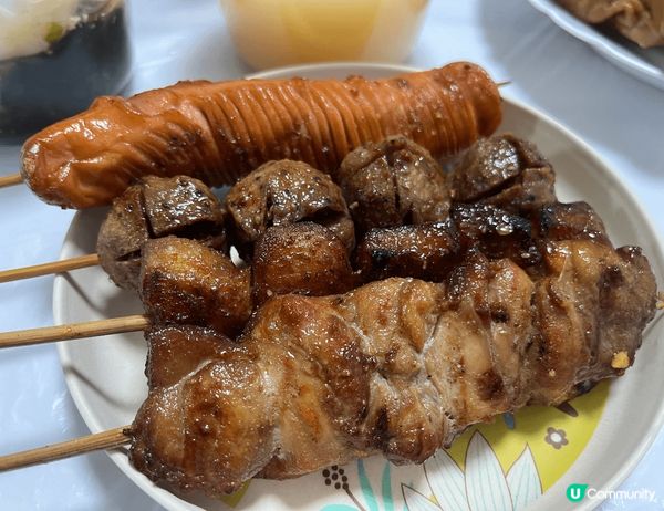 大圍小食是大圍火車站對面一間屹立多年的老字號小食店，堪稱街坊...