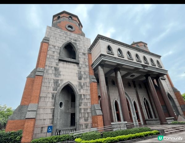 台灣旅遊可以給喜歡吃喝玩樂嘅，我得到充電和滿足.