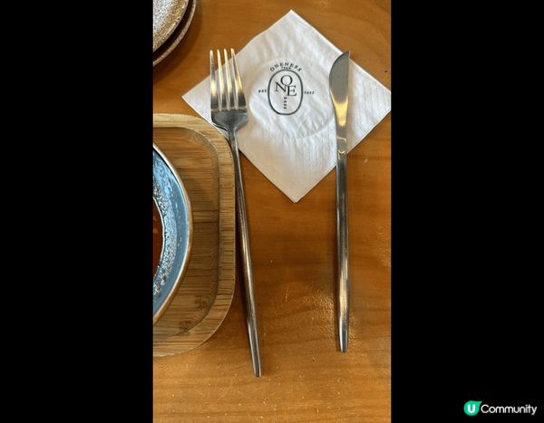 oneness餐廳位於大埔，午飯時間人不多，和媽媽享受了一個...