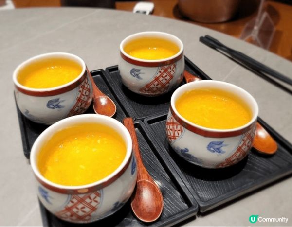 深圳人氣海膽店「胆道」環境寬敞，座位舒適，服務不錯