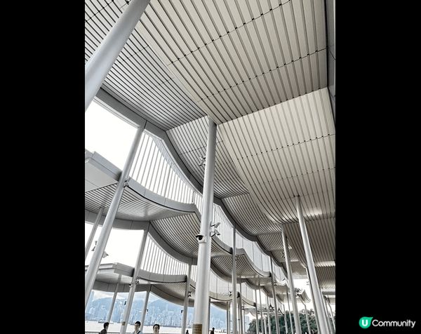 此乃昔日深水?儲水庫，比想像中大。大家若前往時留意要步行很多...