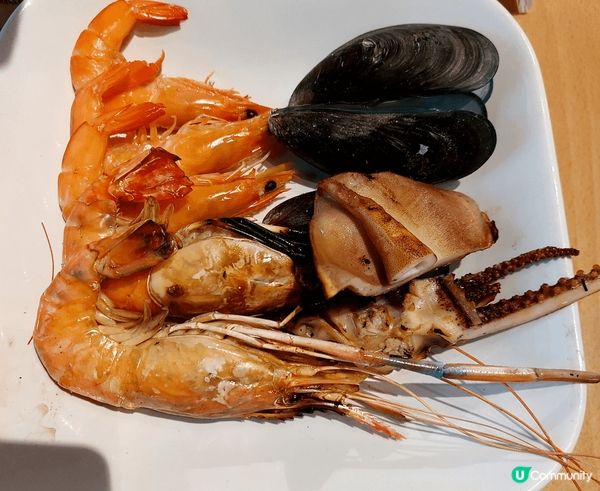 去到泰國想試下酒店自助餐，依間彩虹酒店就超正啦！！自助餐前可...