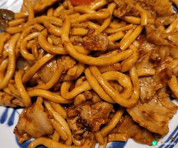 夏麵館，母親節前夕晚餐，叫了小籠包，涼菜5小碟，黑醋話梅骨，...