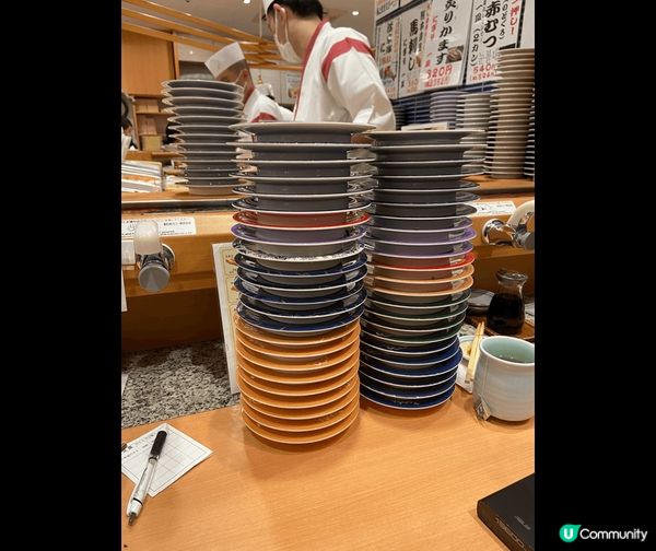 去日本一定要食當地壽司！基本上大部分都係又平又正！食材新鮮，...