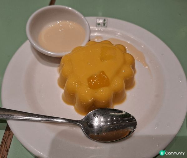 ✨️今次吃荳子冰室鐵板扒餐，叫左一個二人鐵板餐，包甜品飲品，...