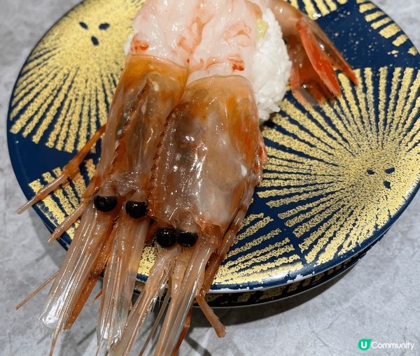 日本有名的迴轉壽司，未開店已排長龍，排到入坐壽司果然好新鮮，...