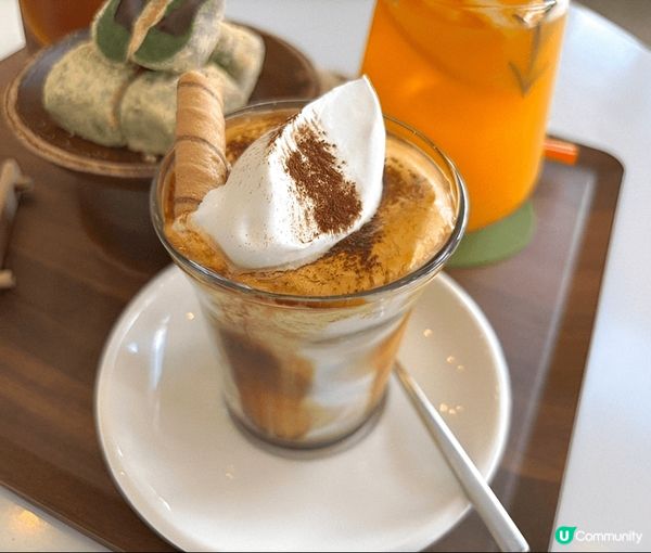 濟州Cafe the Container 巨型橙色手提藍外型...