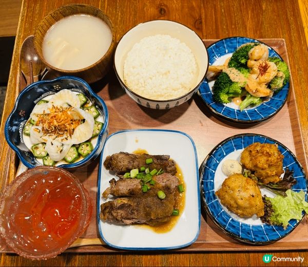 呢張相我喺「吔咩嗲吔嘢事無所 (荃灣)」餐廳食嘅一汁多菜定食...