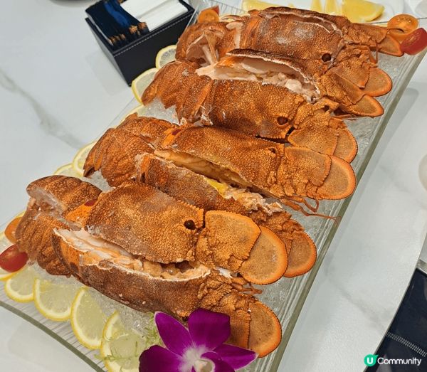 良朋共聚，休魚期??完，梗係出去打邊爐食海鮮，材料新鮮真係齋...