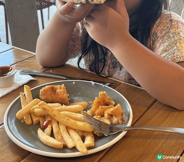 The most delicious fish and ch...