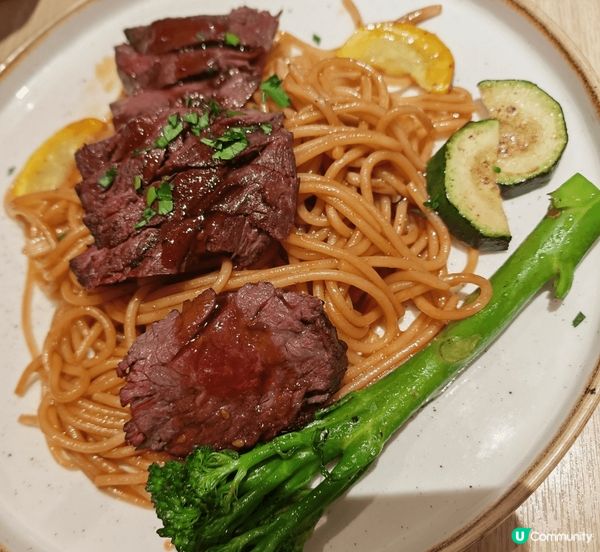 沙田新城市意粉屋晚餐, 二人餐有忌廉蘑菇湯, 封門柳牛柳意粉...