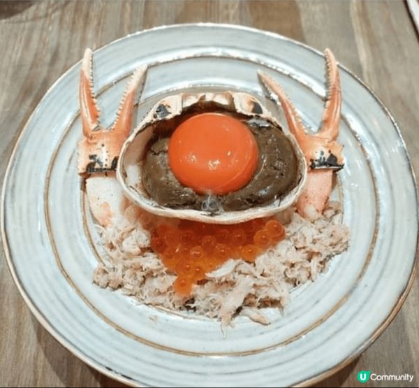 位於上環的“Relieve 稍息”，入到去很有懷舊氣色，店內...