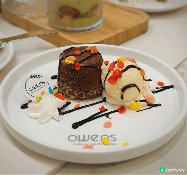 太子人氣cafe Owens..非常喜愛跟三五知已聚會的地方...