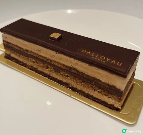 歌劇院蛋糕（Opera）這款法式經典甜點層次豐富，咖啡奶油、...