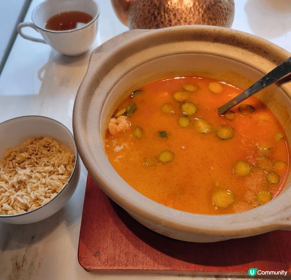 「綠茶餐廳」超高人氣，主打新派浙江菜，前兩日我地黎咗新開嘅觀...