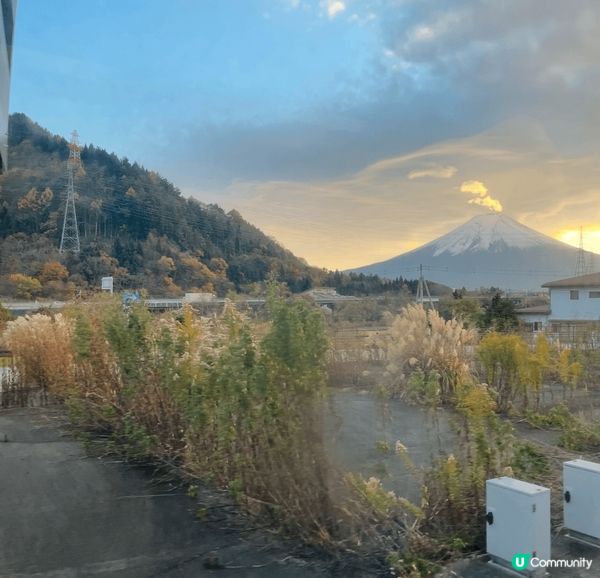 富士山真係美如畫般，無論邊一個角度影到咁靚，好彩當日天氣非常...